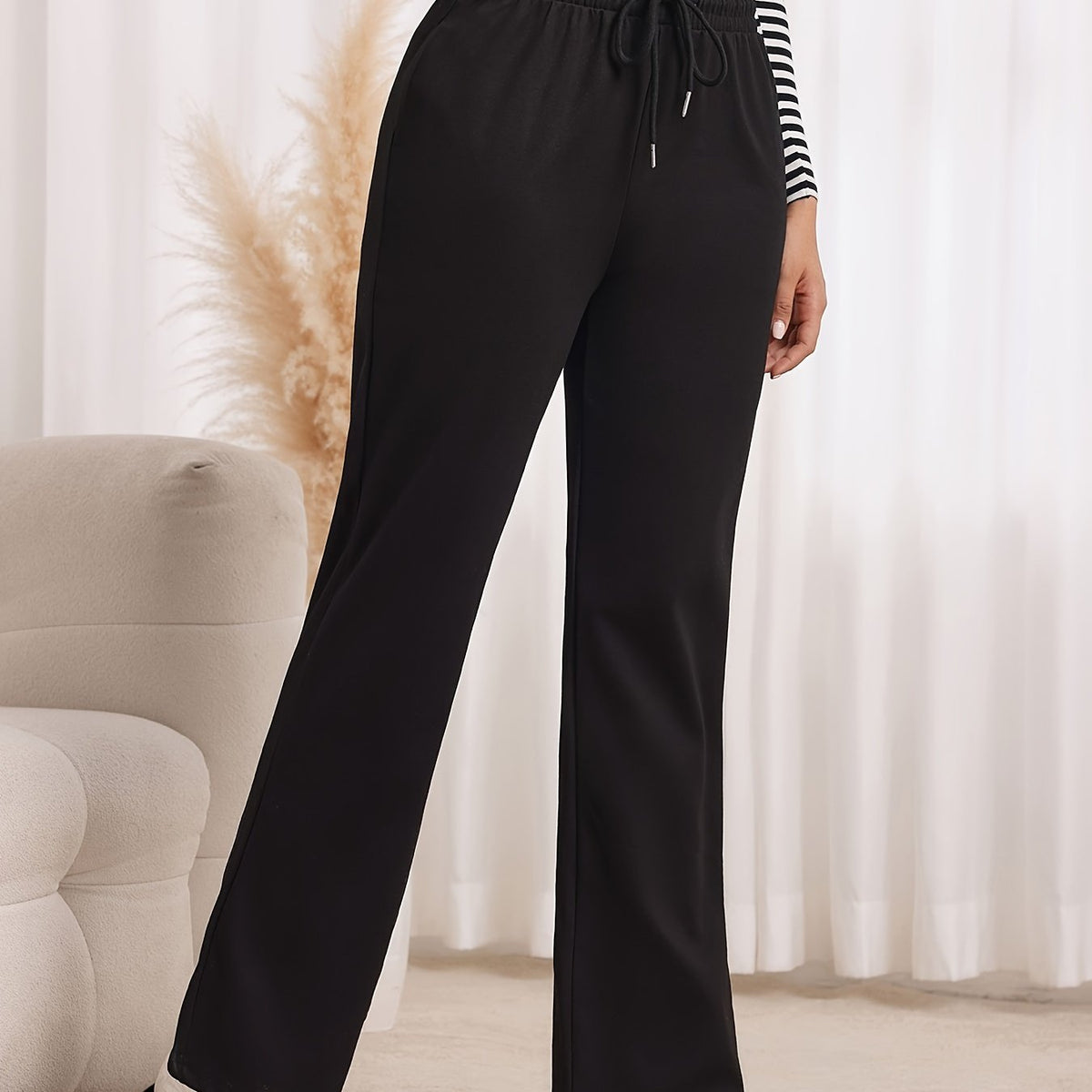 Tamara | Relaxed Straight-Leg Trousers 9