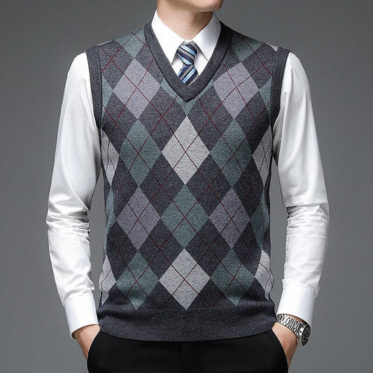 Argyle V-Neck Vest | Men's Sleeveless Sweater 0