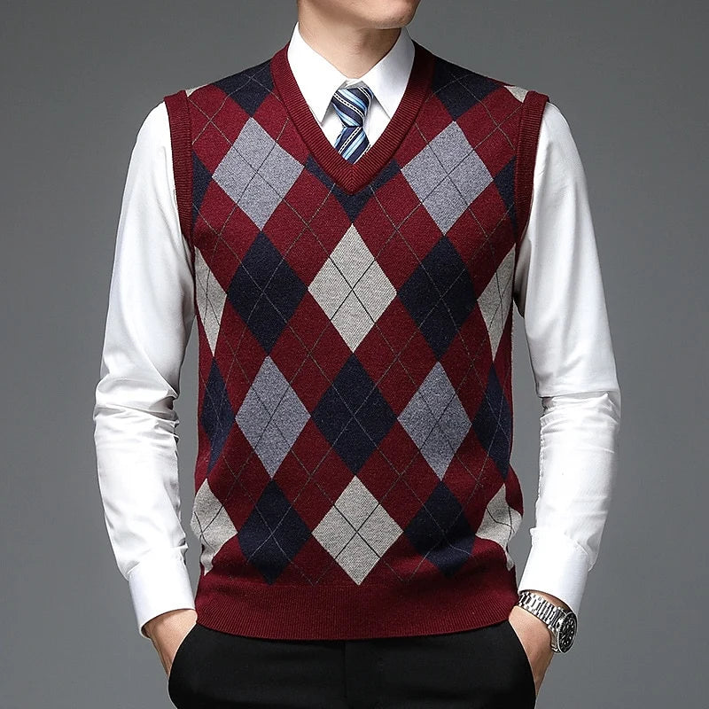 Argyle V-Neck Vest | Men's Sleeveless Sweater 4