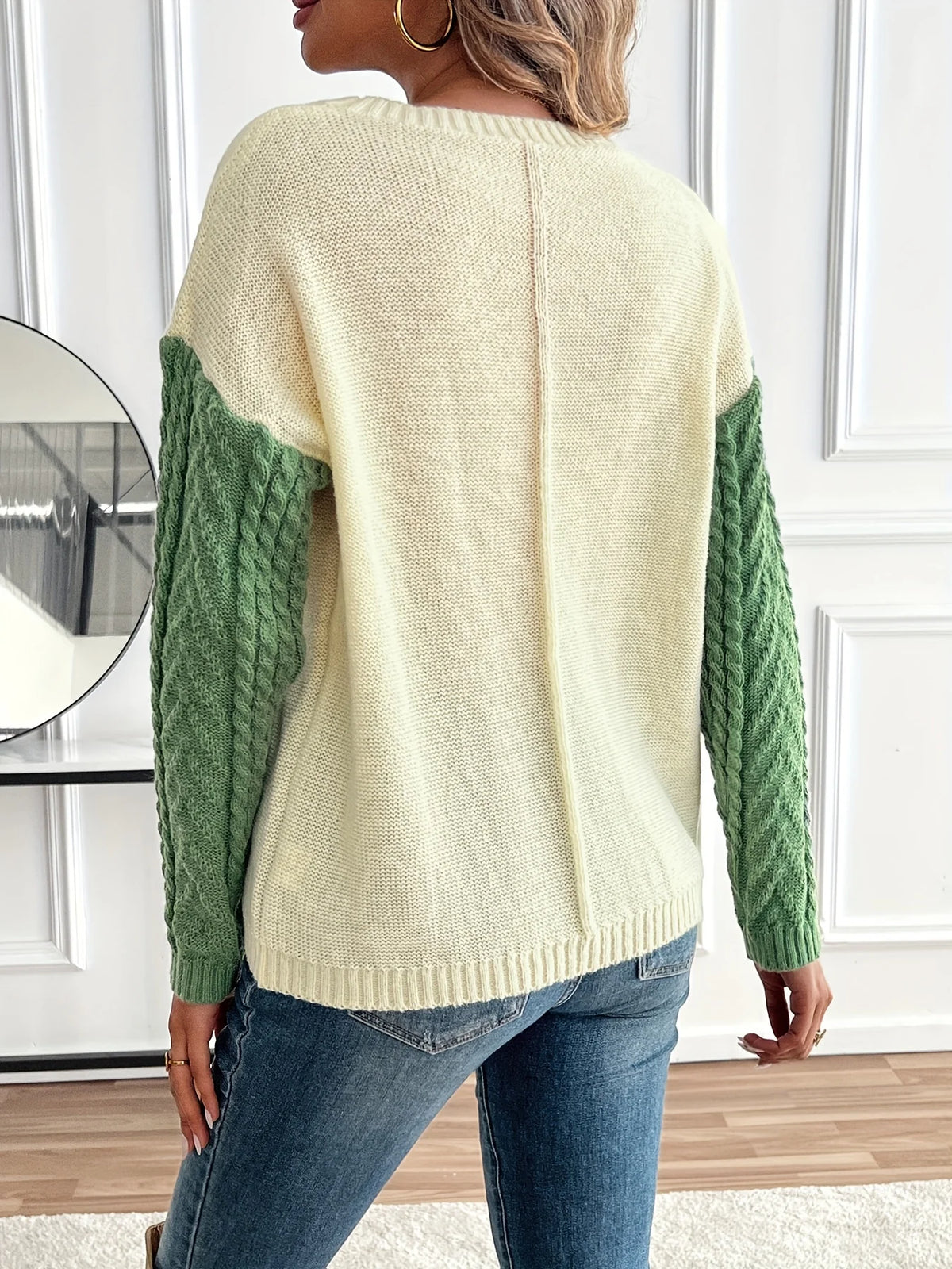 Delia | Two-Tone Cable Knit Sweater 2