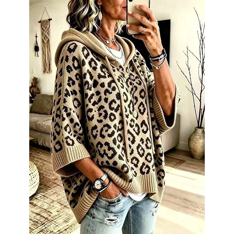Fern | Relaxed Hooded Jumper Animal Print 2