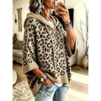 Fern | Relaxed Hooded Jumper Animal Print 2