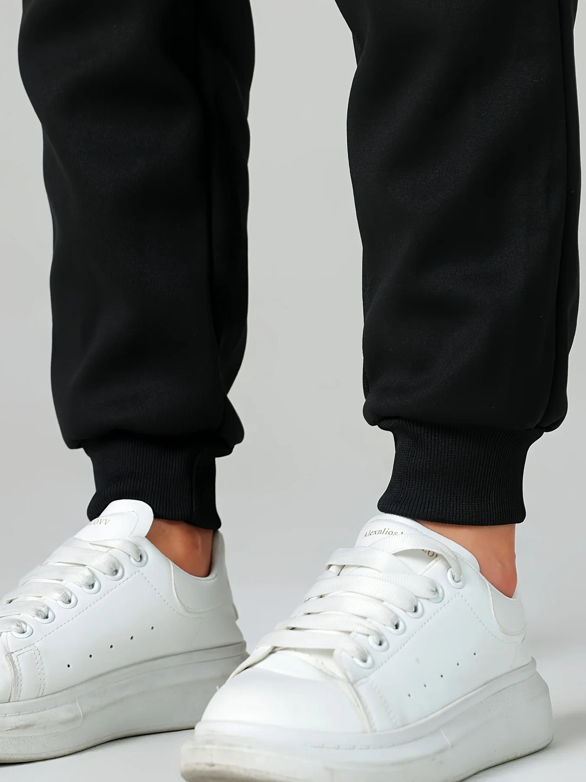 Juliana | Women's Cozy Cuffed Joggers with Pockets 7
