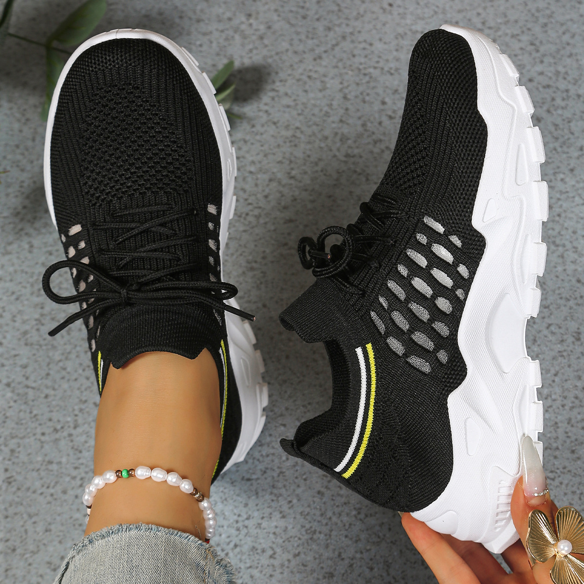 Maica | Orthopedic Comfort Sneakers 1