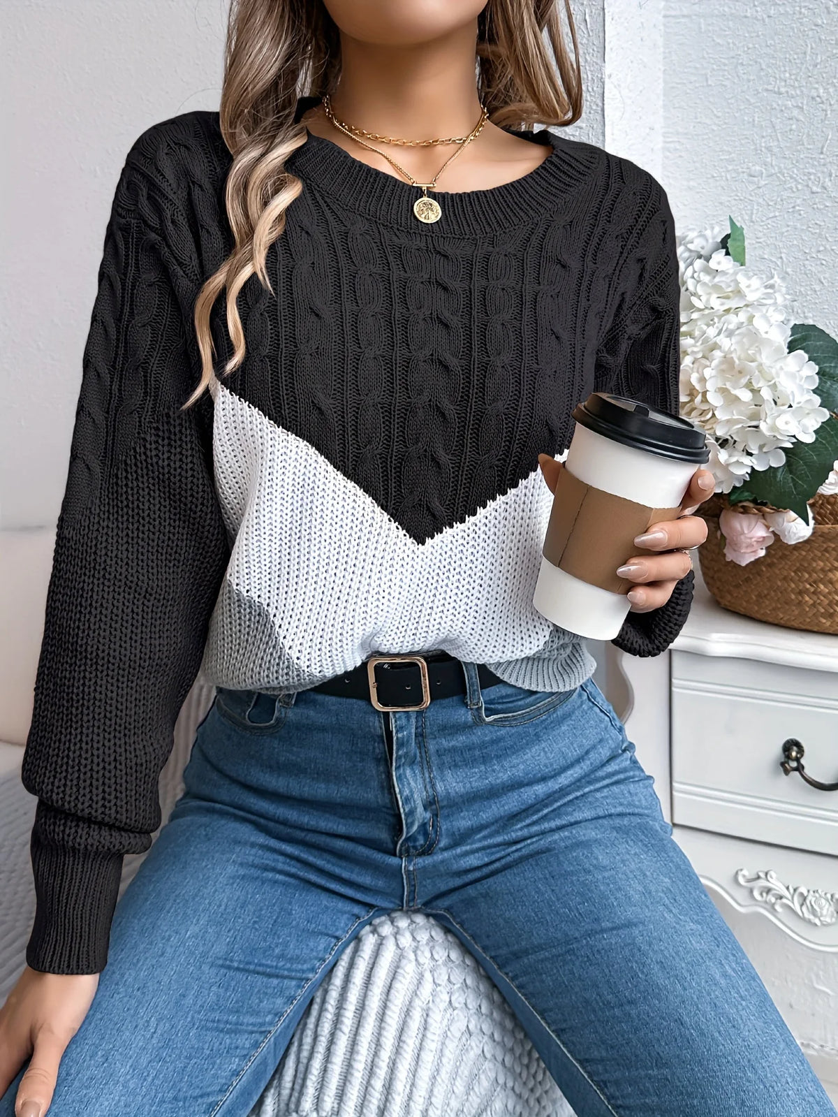 Noreen | Colour-Block Knit Sweater 6