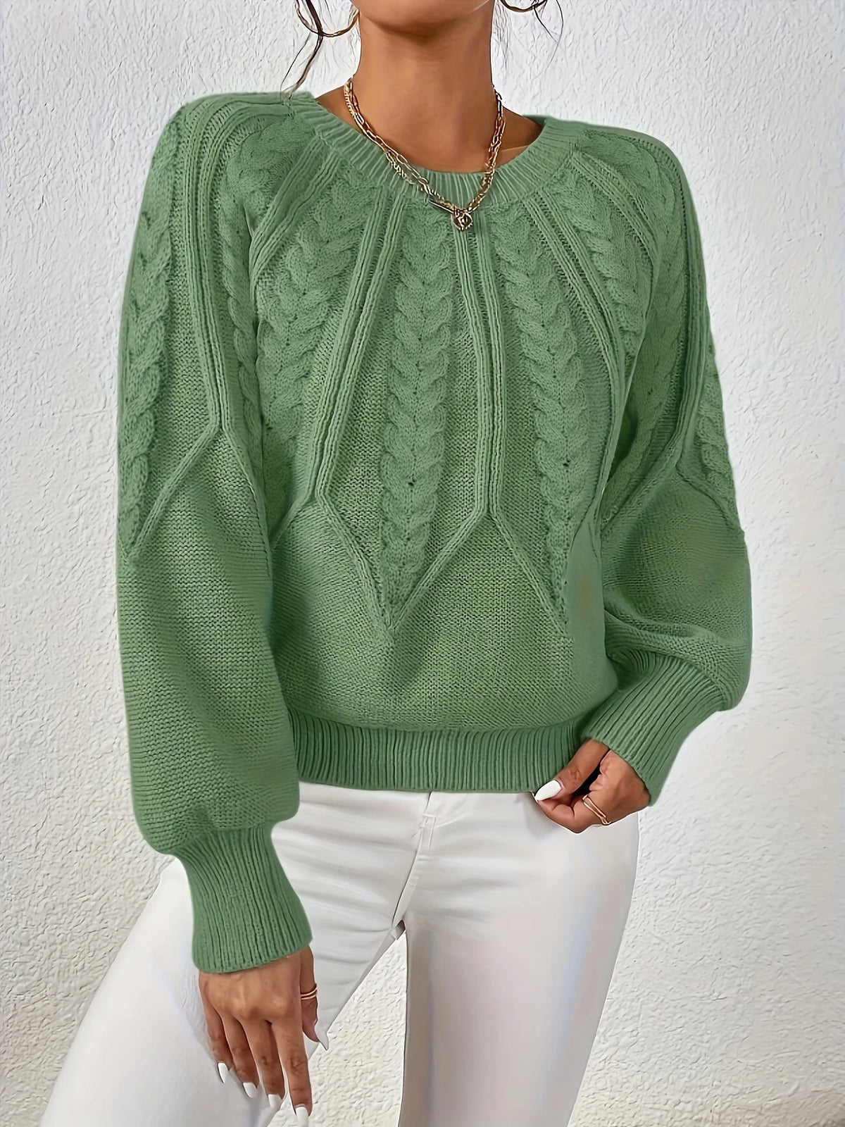Ophelia | Relaxed Cable-Knit Sweater Women 3